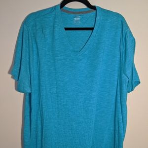 Old Navy V-neck Tee Shirt